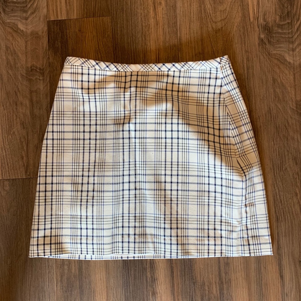 Banana Republic Mini Skirt Size 6